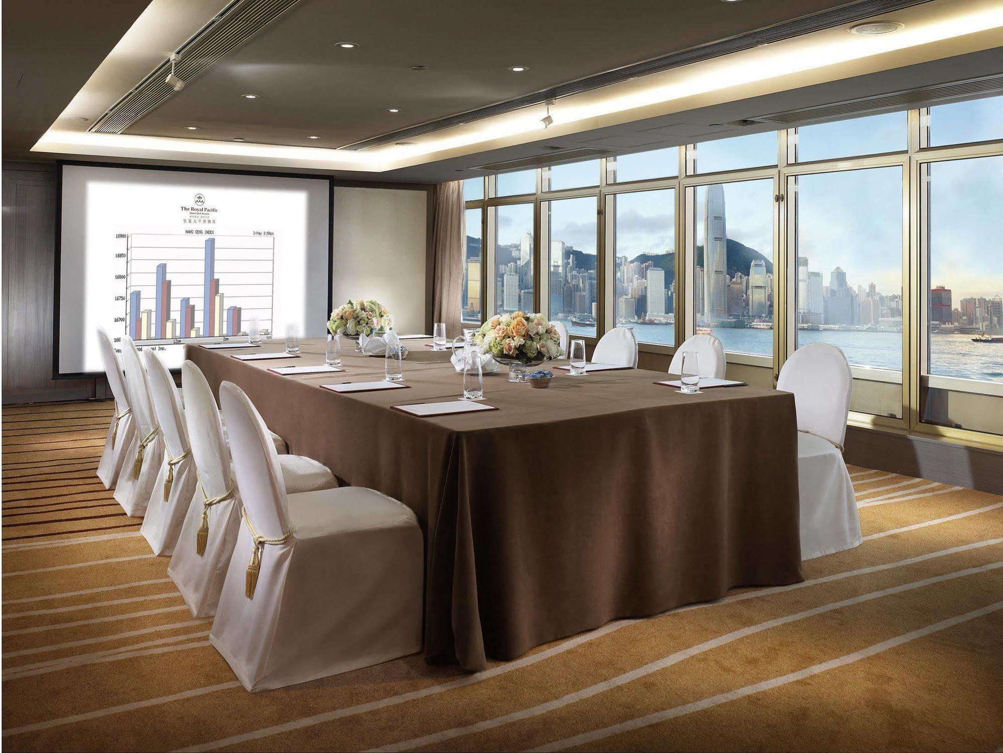 The Royal Pacific Hotel & Towers Hong Kong Facilități foto